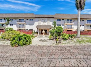 8475 SW 94th St #213, Miami, FL 33156