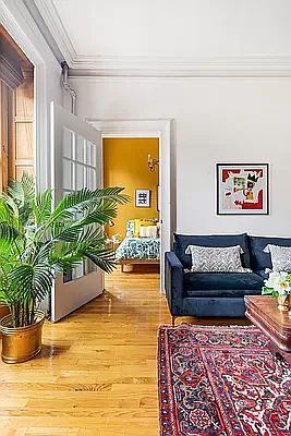 5th image of 428 W 20th St #2