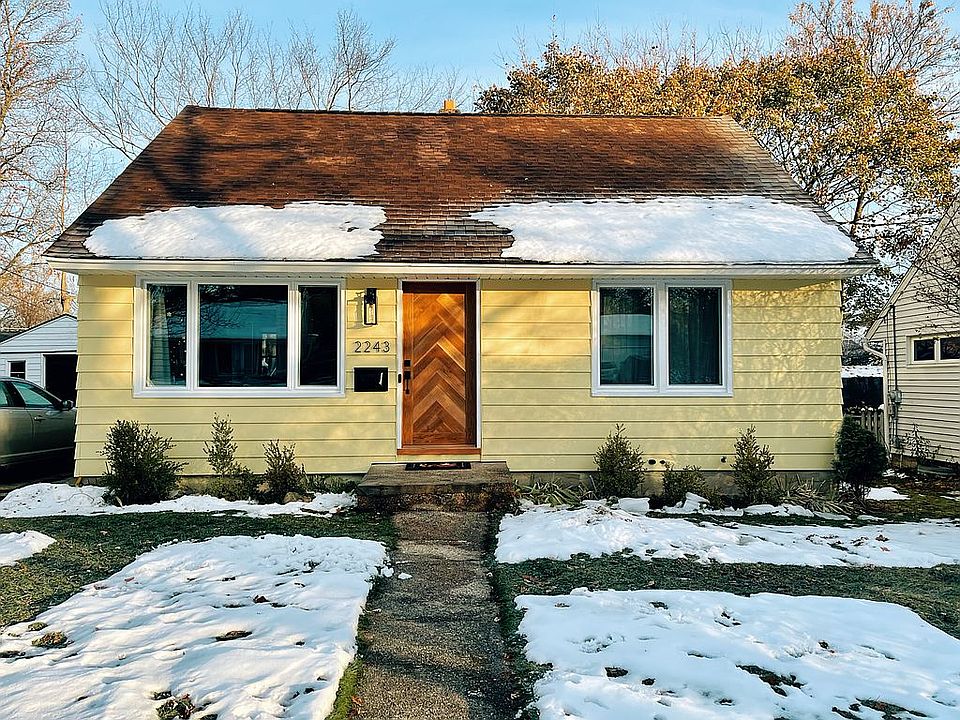 1st image of 2243 Audobon Dr SE