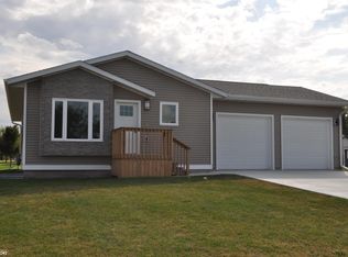 505 E 8th St, Glidden, IA 51443
