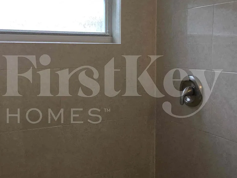 6521 Roosevelt St — Photo 10