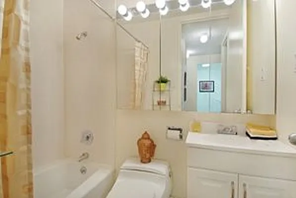 Sold by Douglas Elliman | media 18