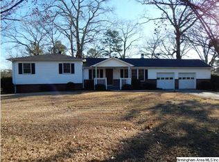 557 Fox Dr, Gardendale, AL 35071