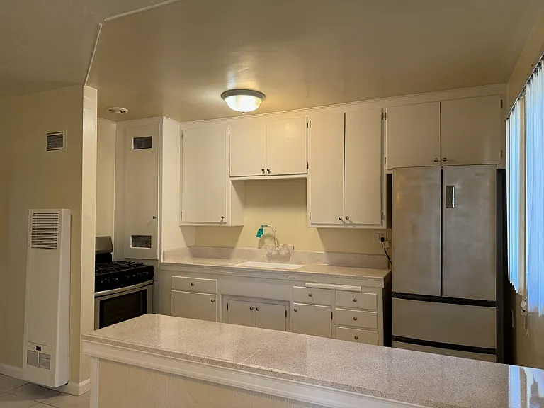121 Maynard St #3 — Photo 8