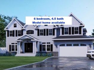 68 Schoolhouse Rd, Old Bethpage, NY 11804