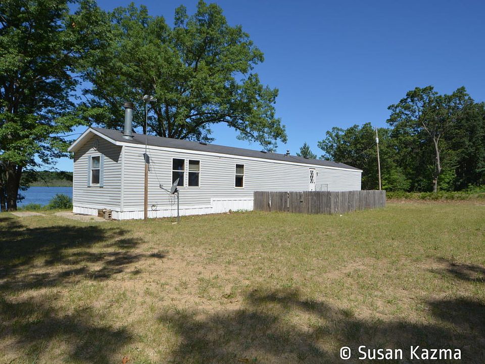 1st image of 6505 N Evergreen Dr