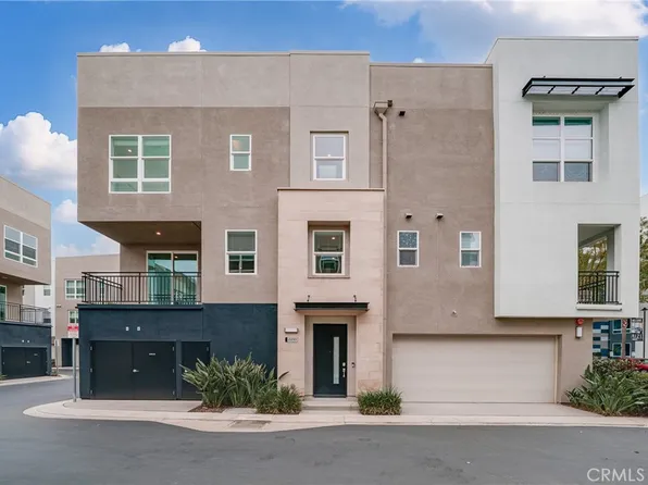 2210 Synergy, Irvine, CA 92614