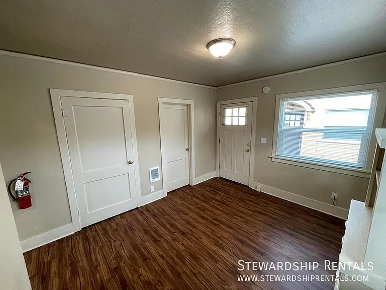 2024 Emerald St #4 — Photo 4