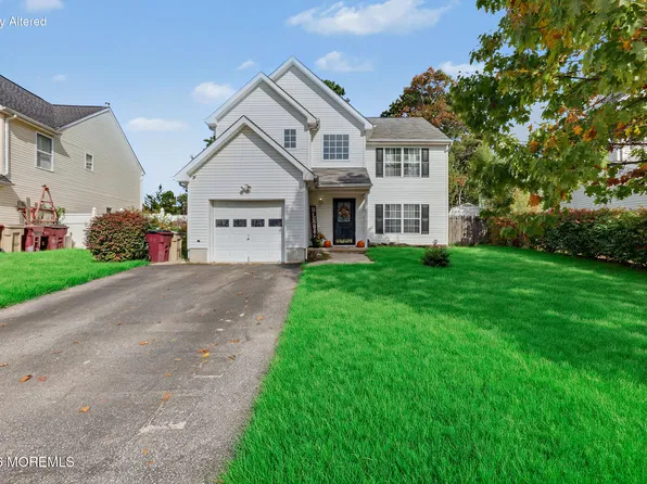 15 Lena Court, Bayville, NJ 08721