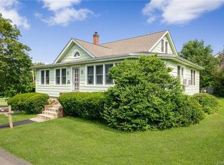 18 Waldberg Ave, Congers, NY