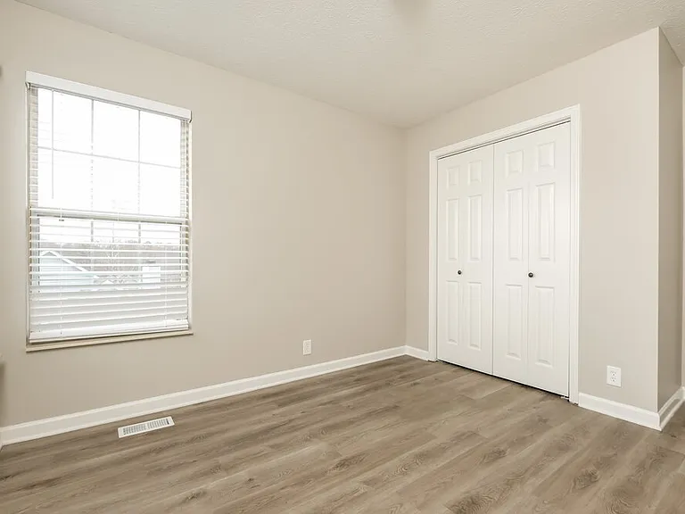 3102 Creekview Ln — Photo 14