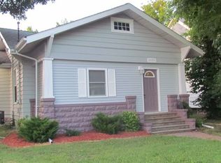 2030 Walnut St, Murphysboro, IL 62966