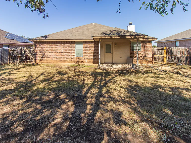 3102 Ida Dr — Photo 21