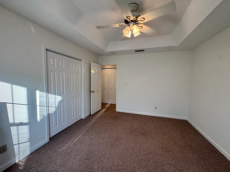 4091 Lakeshore Dr — Photo 25