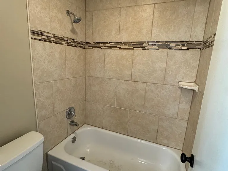 4600 Fox Den Ln — Photo 25