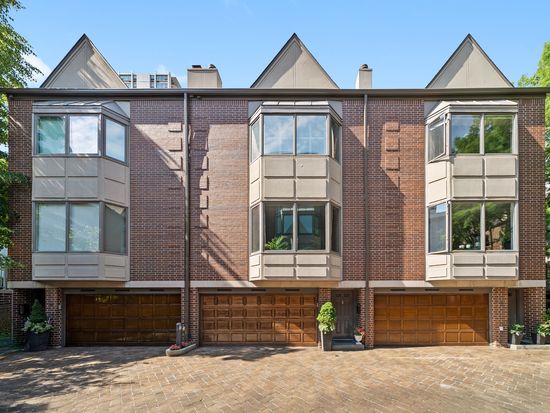 55 W Goethe St UNIT 1222, Chicago, IL 60610