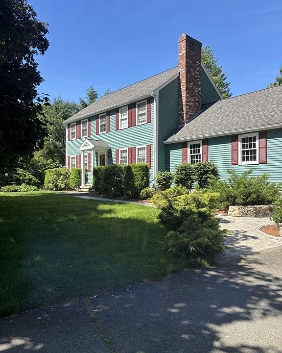 1st image of 2 Lafayette Dr