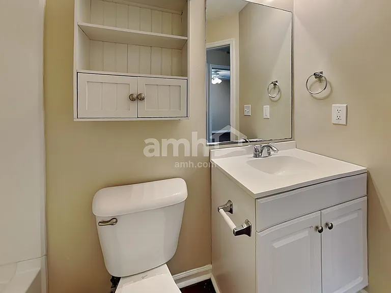 128 Heartstone Cir — Photo 15