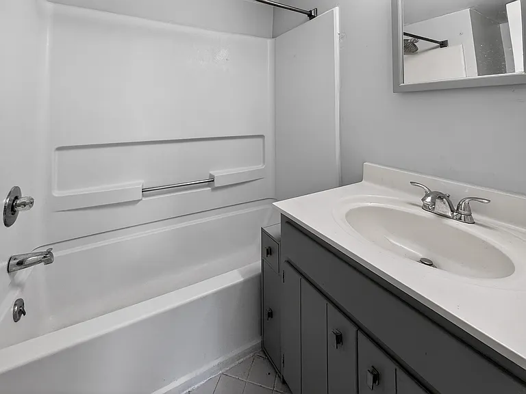 2325 Elliston Pl #408 — Photo 13