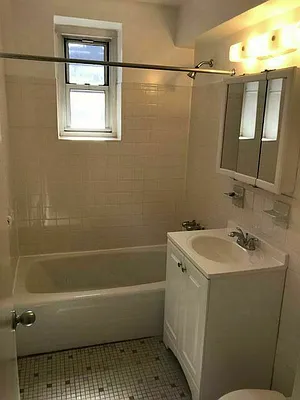 Rented by Bell R E Inc | media 14