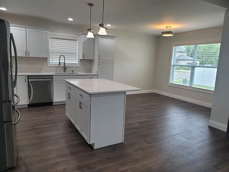3611 Sand Dr — Photo 14