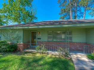 1519 N San Jacinto St, Conroe, TX 77301