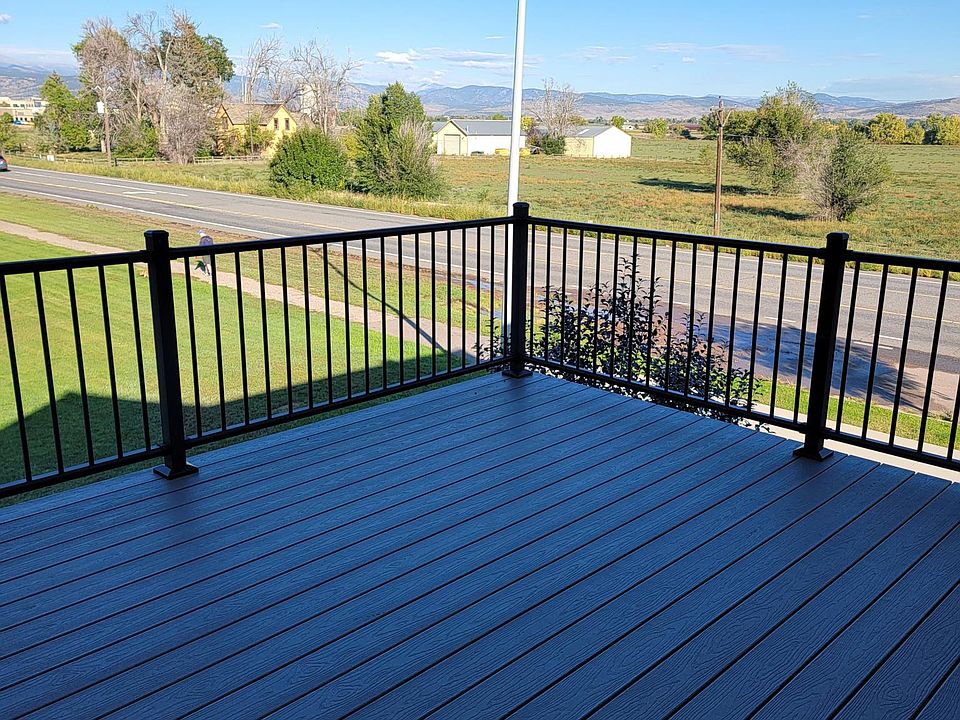Gorgeous view from the Trex Deck balcony, off the 2nd level master bedroom.