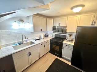1231 S Kalamazoo Ave #5, Marshall, MI 49068