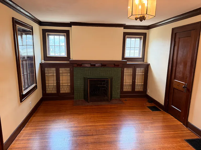 4330 Boulevard Pl — Photo 9