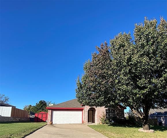 1st image of 318 Alpine Dr