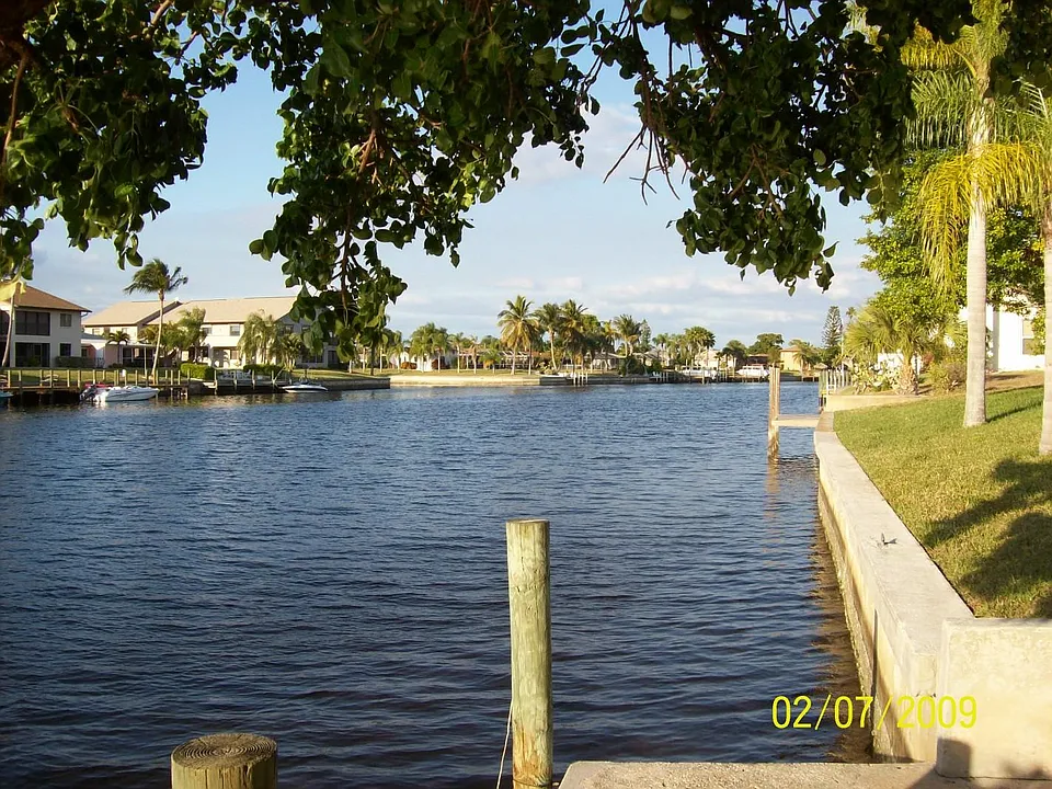 WATERFRONT DOCK