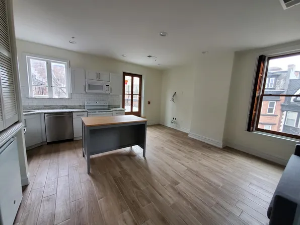 2201 Delancey Pl #3, Philadelphia, PA 19103