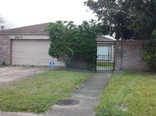 8815 Beckford Dr, Houston, TX 77099