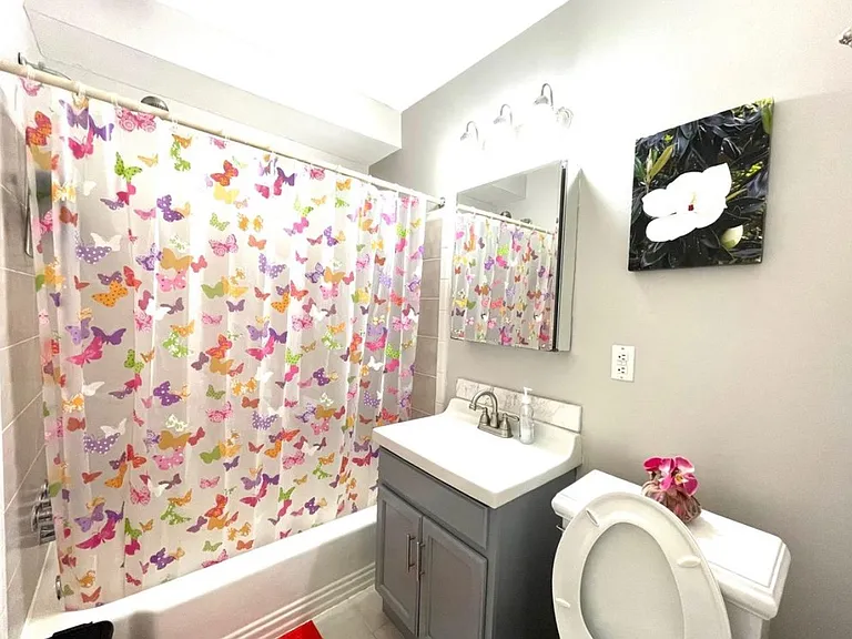 423 S 13th St #3 — Photo 16