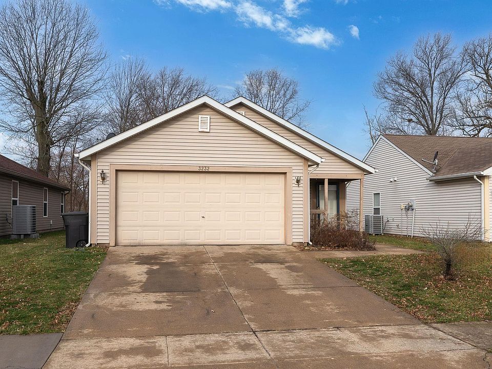1st image of 3232 Townsend Dr