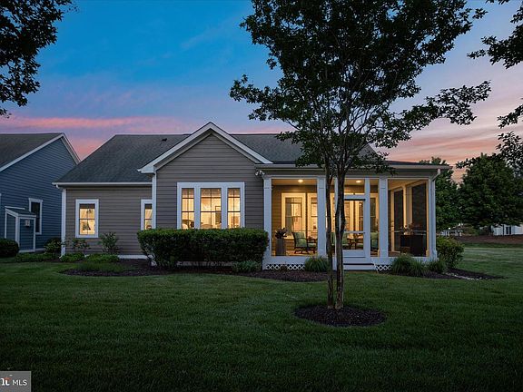 4th image of 30252 Candleberry Dr