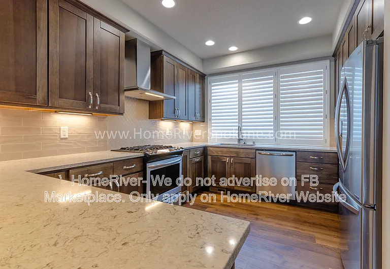 2365 W Summit Pkwy — Photo 4