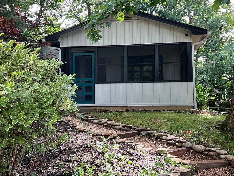 6 Trotter Pl — Photo 2