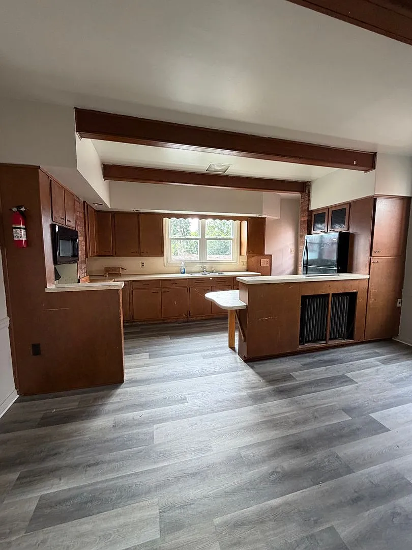 264 W Jackson St — Photo 3
