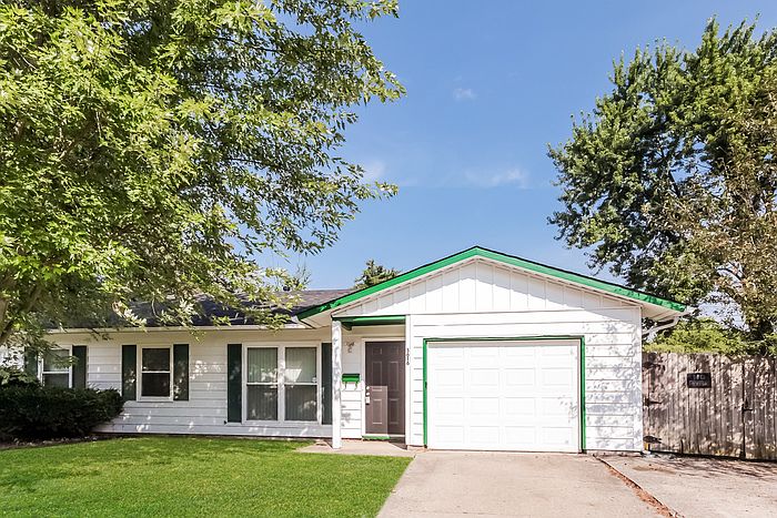 1st image of 3616 N Ireland Ct
