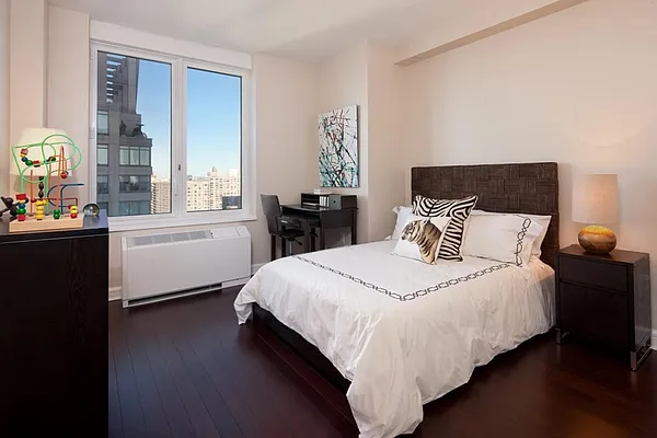 Sold by Corcoran | media 20