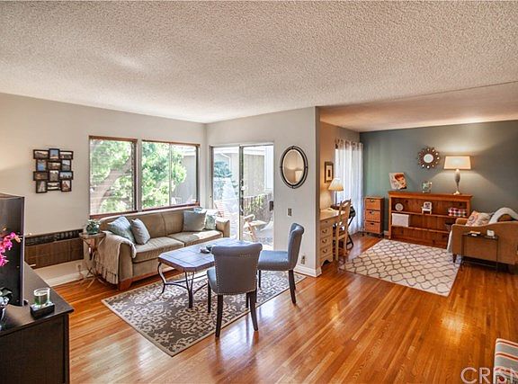 4th image of 4353 Colfax Ave Unit 32