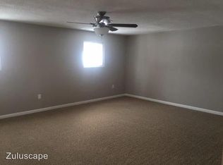 5 Edwards Ct, Beech Grove, IN 46107