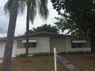 9541 Lisa Rd, Cutler Bay, FL 33157