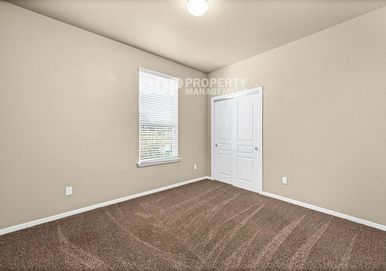 3 Bed-2 Bath- Wyndham Neighborhood-Academy ISD — Photo 4