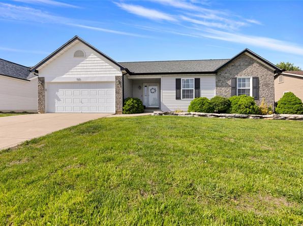 117 Shadow Pointe Dr, Wentzville, MO 63385