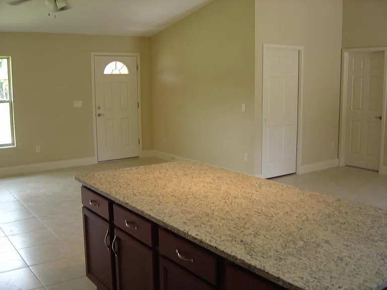 3848 NE 7th St — Photo 3