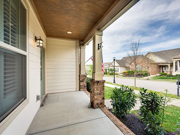 3rd image of 4085 Liberton Way
