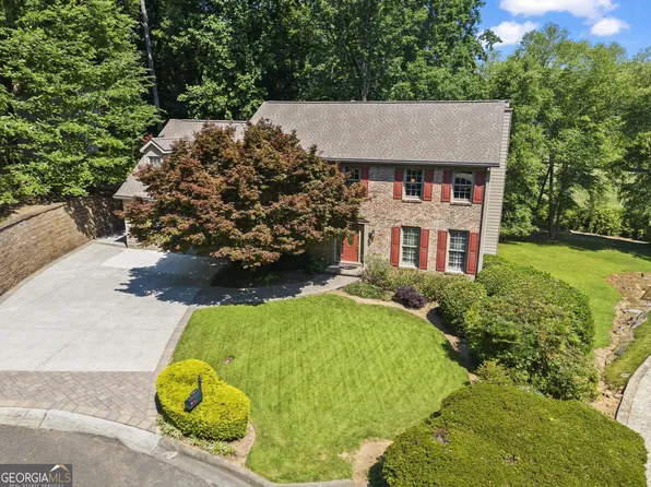 3477 Greystone Ct NE, Marietta, GA 30068
