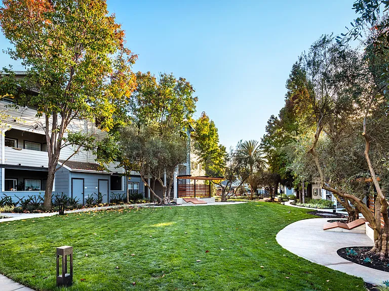 Centrally located in your community is a dedicated, wide-open green space called the Arcadian Hideaway